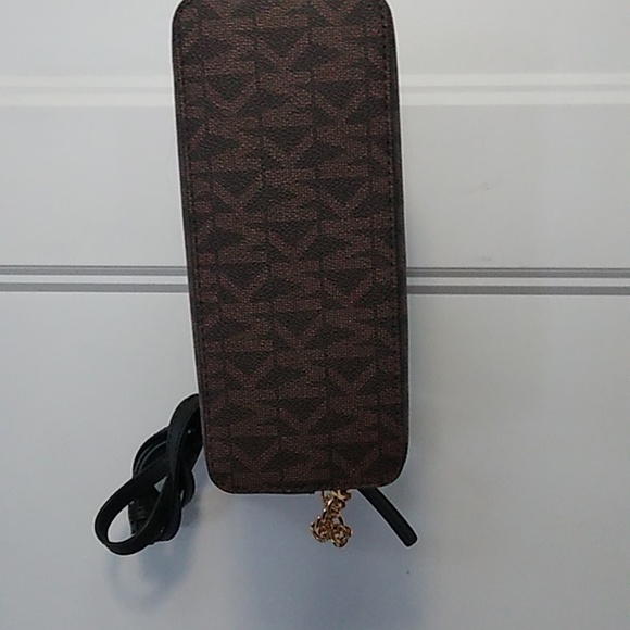 NOT FOR SALE - Picture 3 of 7